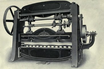 vintage-old-sheet-metal-press-brake-570x308-1